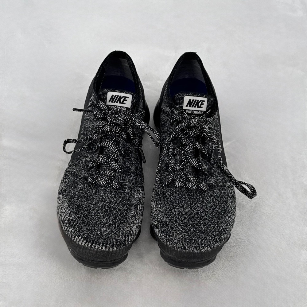 Nike Air VaporMax Flyknit 3 Running Shoes Womans Size 7.5 Black White Oreo
